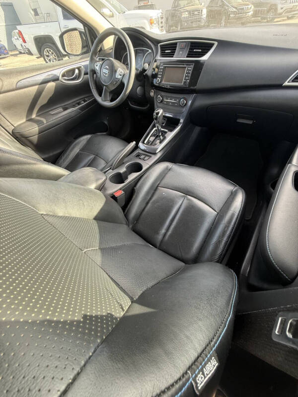 2017 Nissan Sentra SR