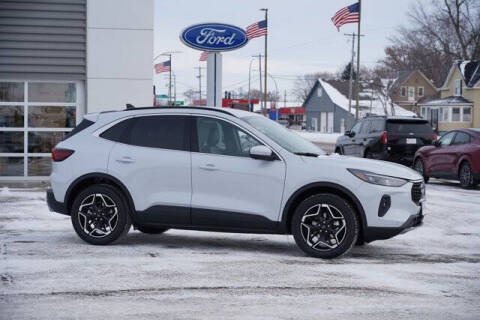 2026 Ford Escape Hybrid Platinum