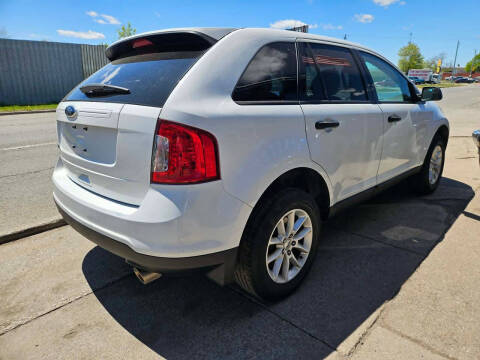 2014 Ford Edge SE