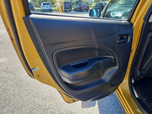 2023 Mitsubishi Mirage ES
