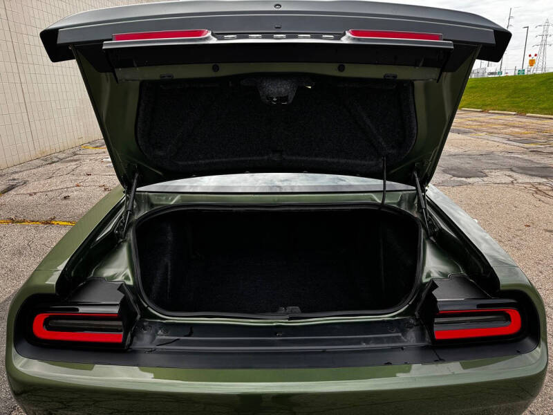 2023 Dodge Challenger SXT