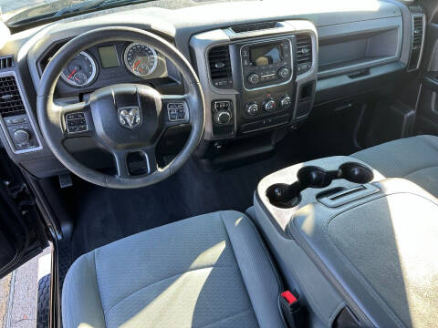2017 RAM 1500 Express