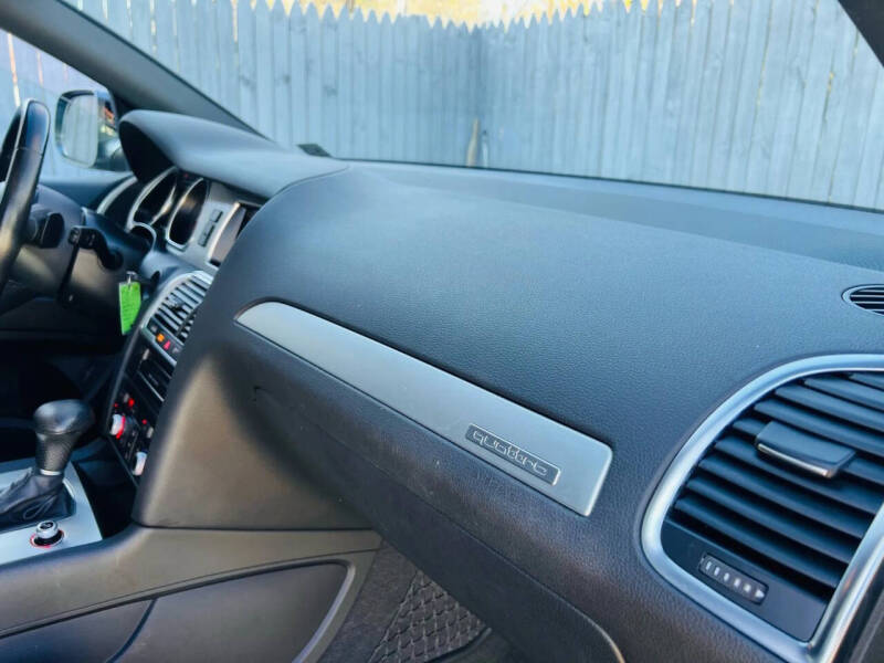 2015 Audi Q7 3.0T quattro S line Prestige