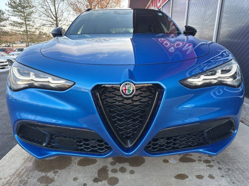 2025 Alfa Romeo Stelvio