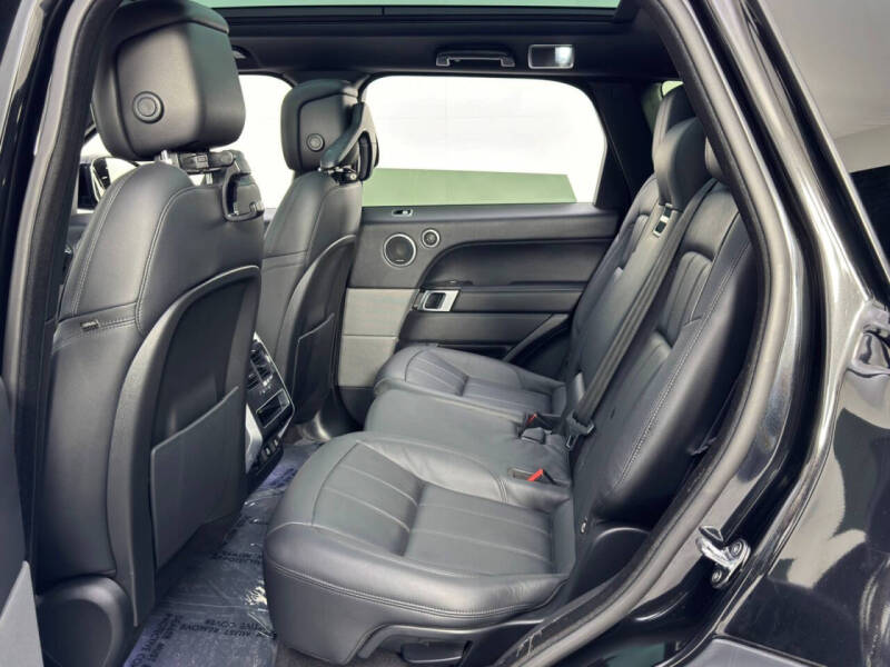 2022 Land Rover Range Rover Sport SE