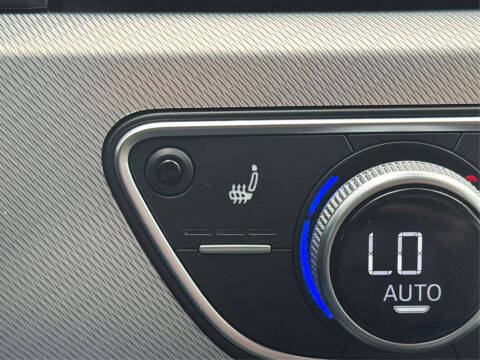 2017 Audi A4 2.0T quattro Premium Plus