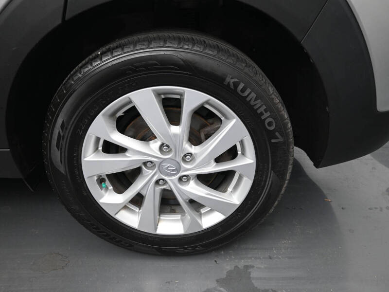 2020 Hyundai Tucson SE