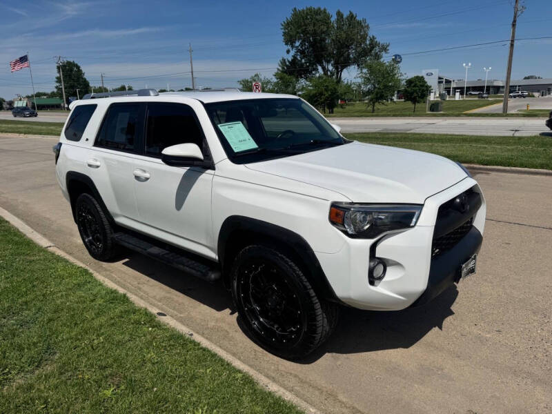 2016 Toyota 4Runner SR5