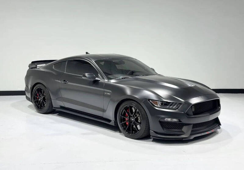 2020 Ford Mustang