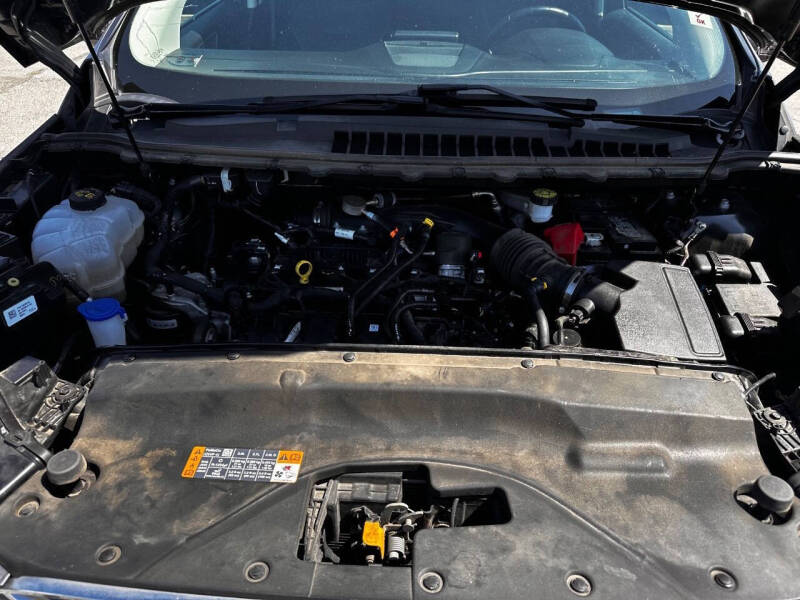 2021 Ford Edge Titanium