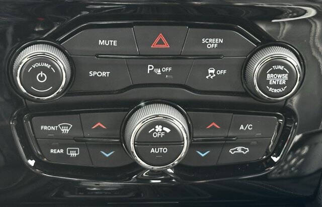 2021 Chrysler 300 S V6