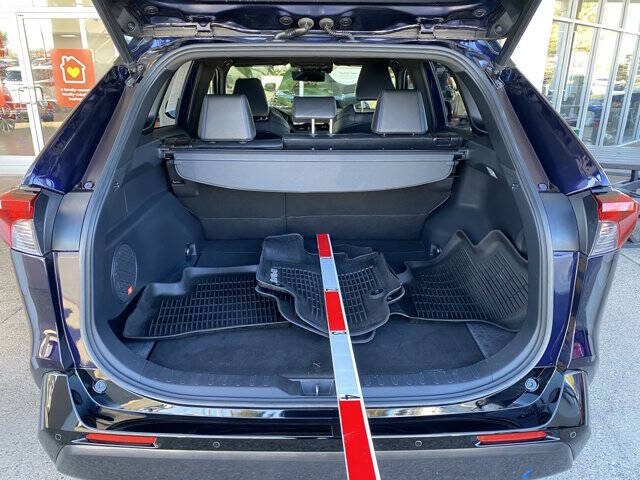 2020 Toyota RAV4 Hybrid XSE