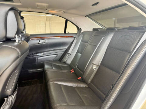 2011 Mercedes-Benz S-Class S 550