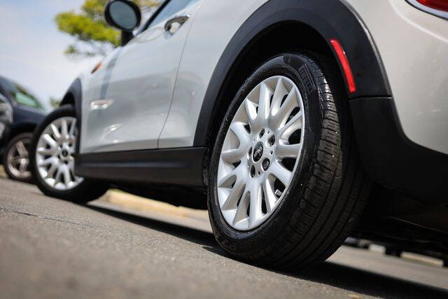 2016 MINI Hardtop 2 Door Cooper