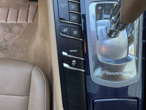 2014 Porsche Panamera