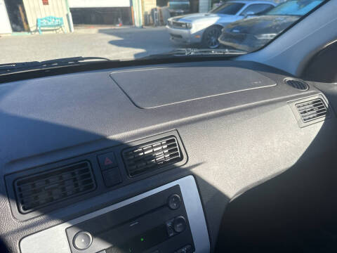 2007 Ford Focus ZX4 SE