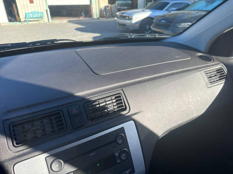 2007 Ford Focus ZX4 SE