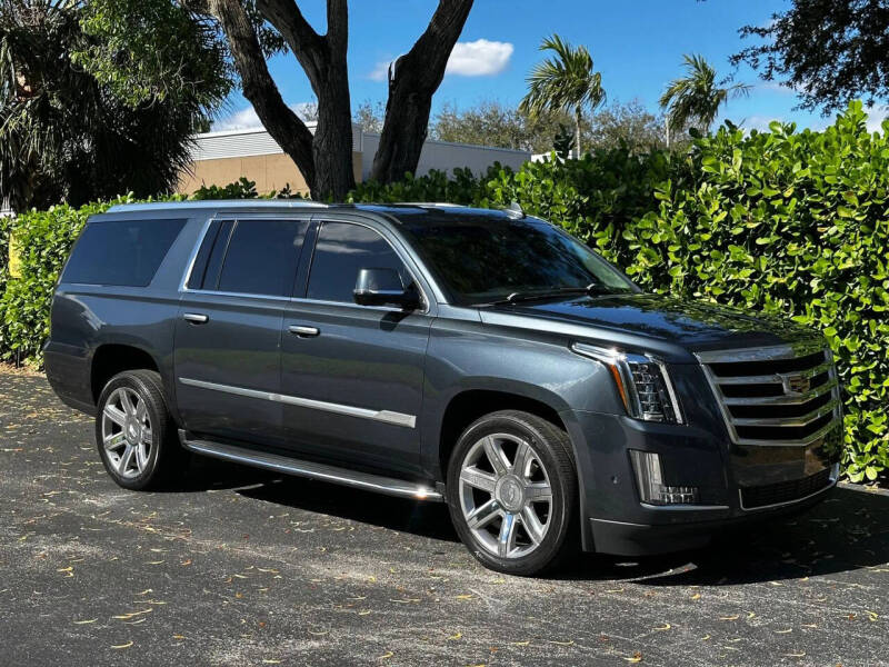 2020 Cadillac Escalade ESV Luxury
