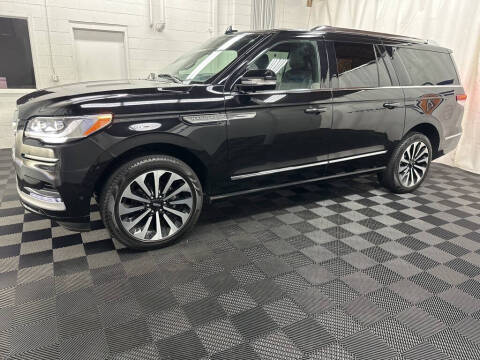 2023 Lincoln Navigator L Reserve