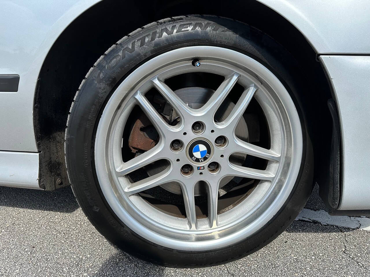 2003 BMW 5 Series 15