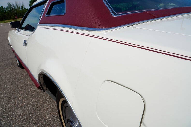 1976 Ford Thunderbird