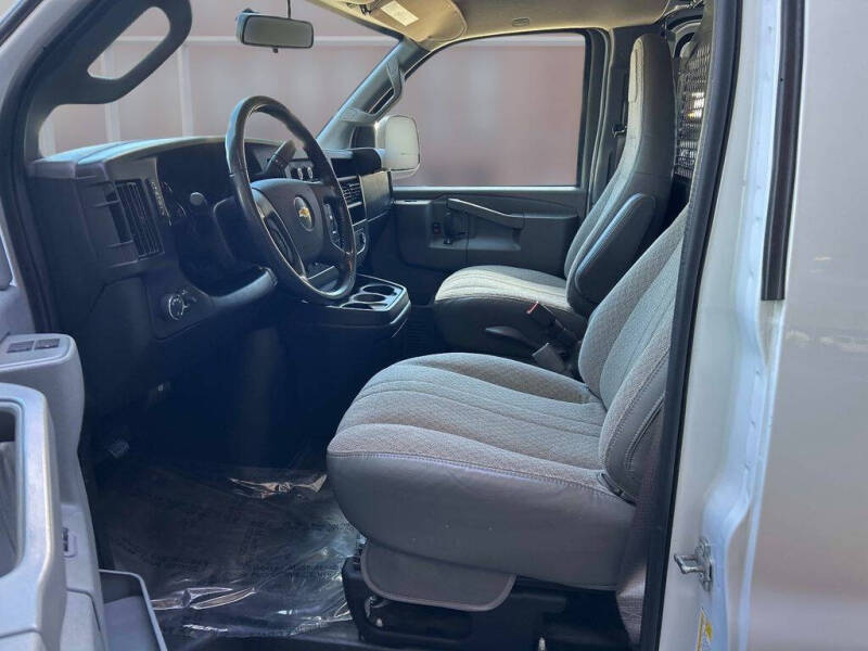 2020 Chevrolet Express 3500