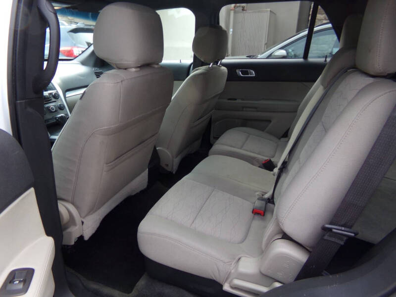 2014 Ford Explorer