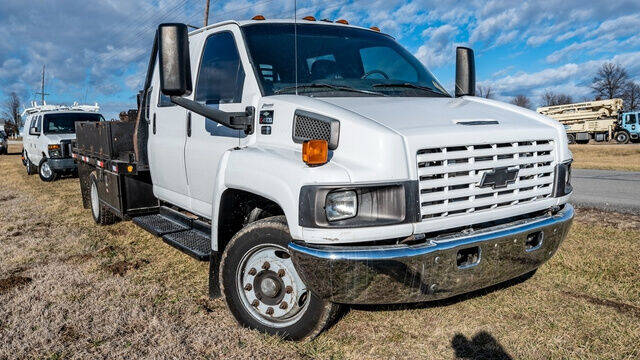2007 Chevrolet Kodiak C4500 for sale at Fruendly Auto Source in Moscow Mills MO