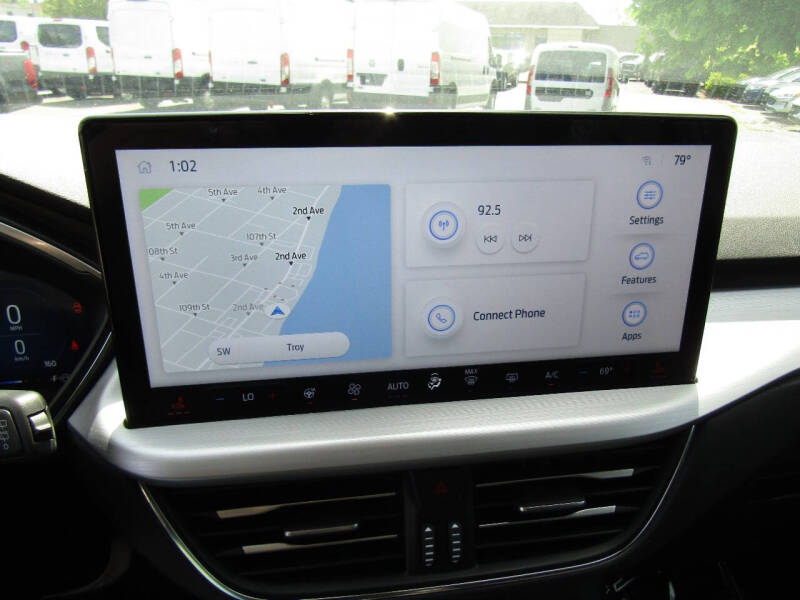 2024 Ford Escape Platinum