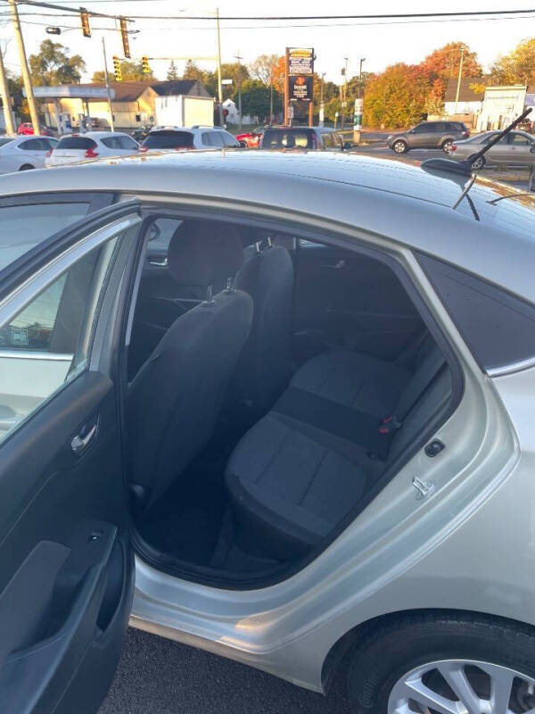 2020 Hyundai Accent SE