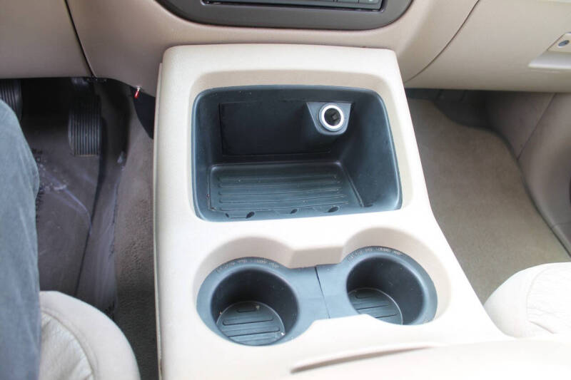 2003 Ford Expedition Eddie Bauer