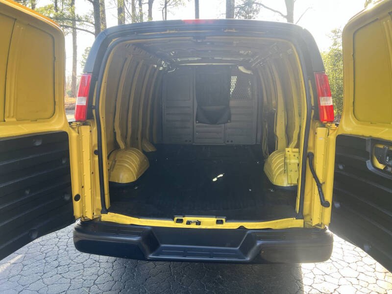 2019 Chevrolet Express 2500