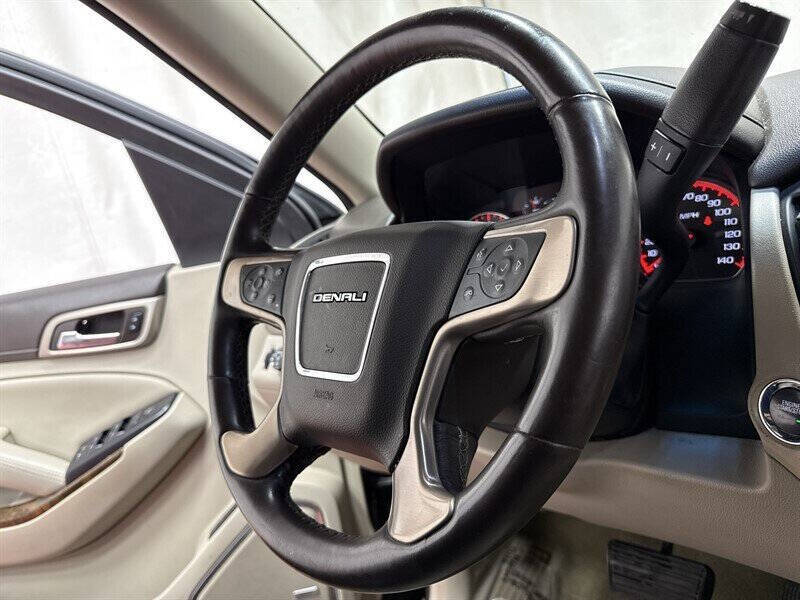 2016 GMC Yukon Denali