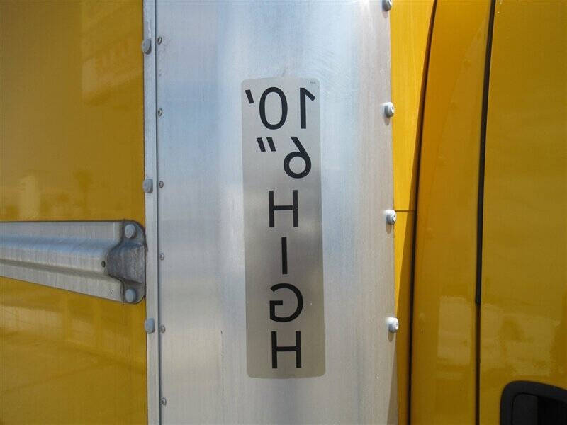 2021 GMC Savana 3500