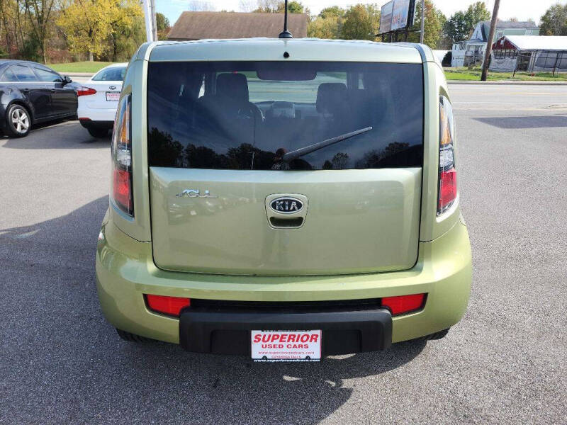 2011 Kia Soul +