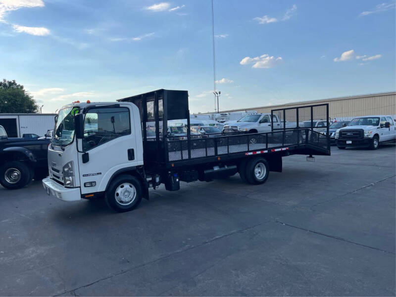 2021 Isuzu NPR