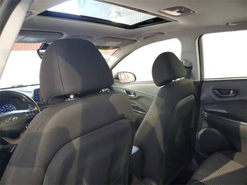 2020 Hyundai Kona SEL Plus