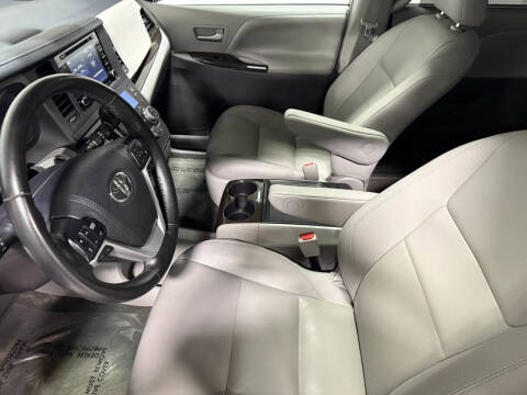2018 Toyota Sienna