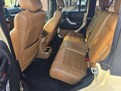 2011 Jeep Wrangler Unlimited Sahara