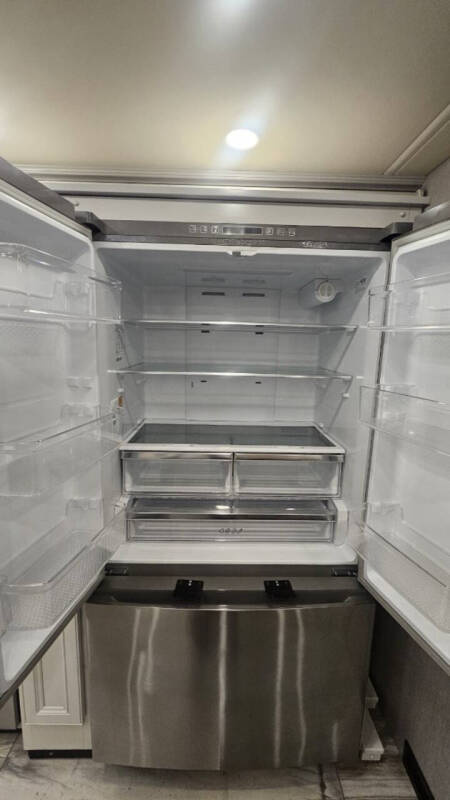 2022 Holiday Rambler Endeavor 38K?