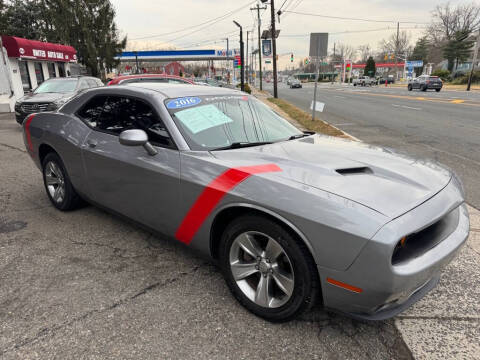 2016 Dodge Challenger SXT
