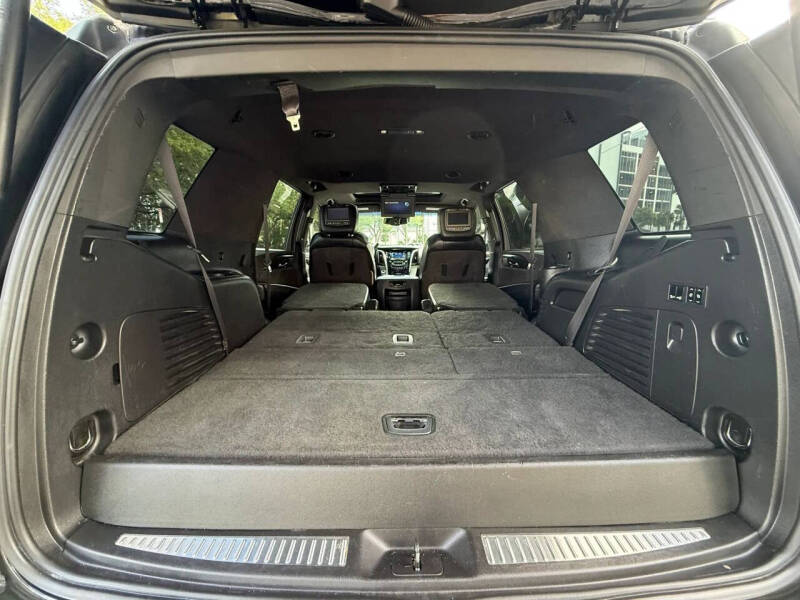2015 Cadillac Escalade Platinum
