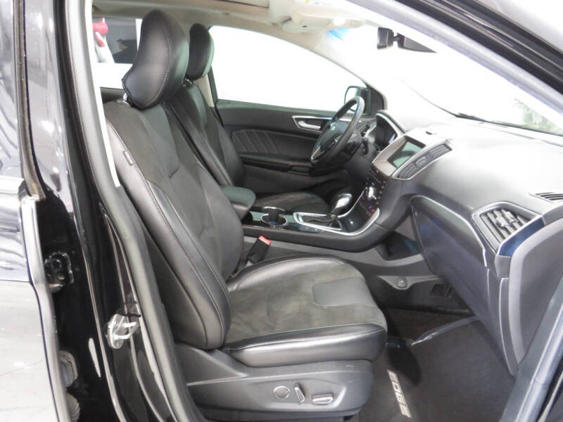 2018 Ford Edge Sport