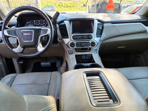 2017 GMC Yukon XL SLT