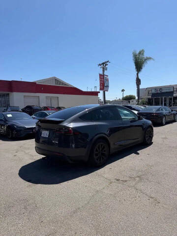 2025 Tesla Model X