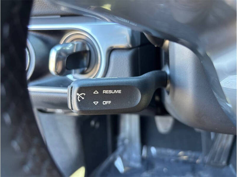 2021 Porsche 718 Cayman