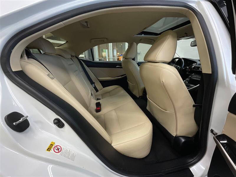 2015 Lexus IS 250