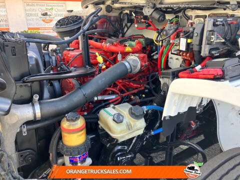 2017 Freightliner M2 106