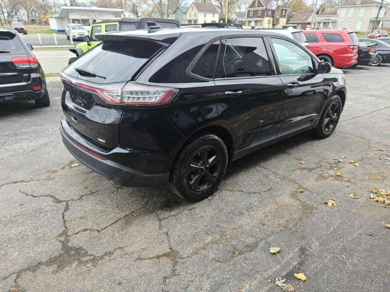 2016 Ford Edge SE