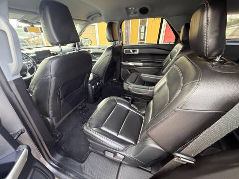 2021 Ford Explorer XLT